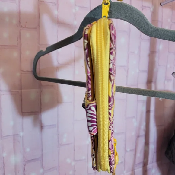 VERA BRADLEY - Picture 5 of 8